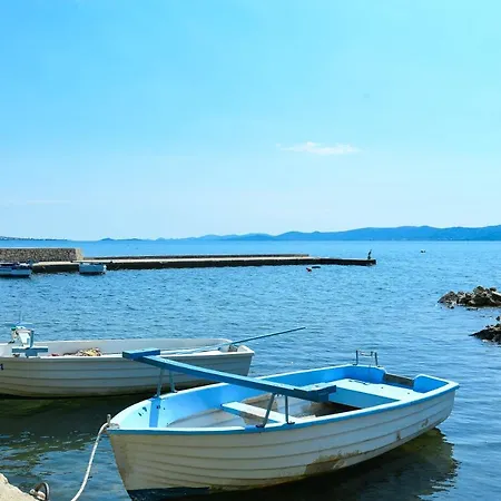 New! Beachfront Klaudija, Sukošan