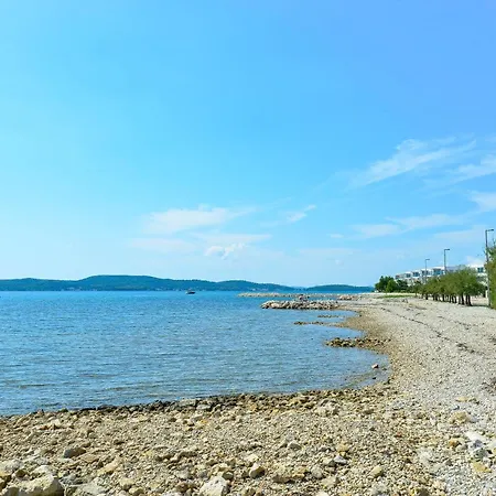 别墅 New! Beachfront Klaudija,