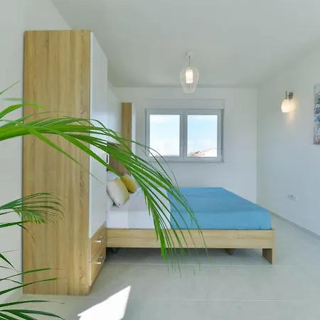 New! Beachfront Klaudija, Villa *
